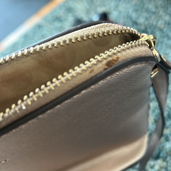 Kate Spade Blush Pink Glittery Rose Gold Long Shoulder Purse - Picture 6 of 10